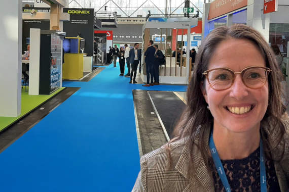 Sietske op een beurs